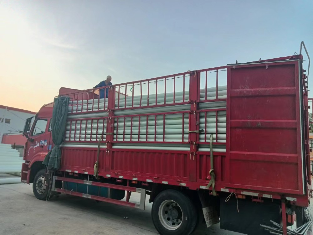 HB-BWFRP電纜保護(hù)管 湖北長坂橋 發(fā)貨實(shí)拍